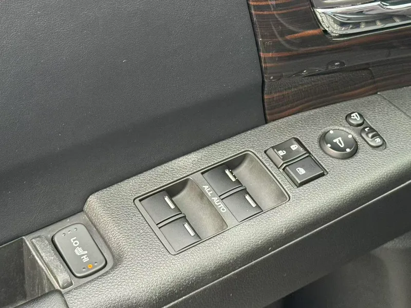 Honda Odyssey 2018 2.4L Edición Suprema interior foto 17