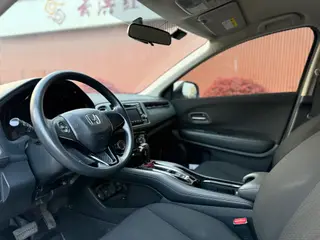 Honda Vezel 2017 1.5L CVT Tracción a dos ruedas, versión cómoda interior foto 11