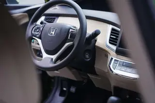 Honda Jade 2014 1.8L Auto Comfort Elite Edition 5 seat interior photo 14 Honda Jade 2014 1.8L Auto Comfort Elite Edition 5 seat interior photo 14