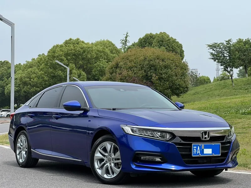 Honda Accord 2018 260TURBO Роскошная версия Страна VI экстерьер фото 3