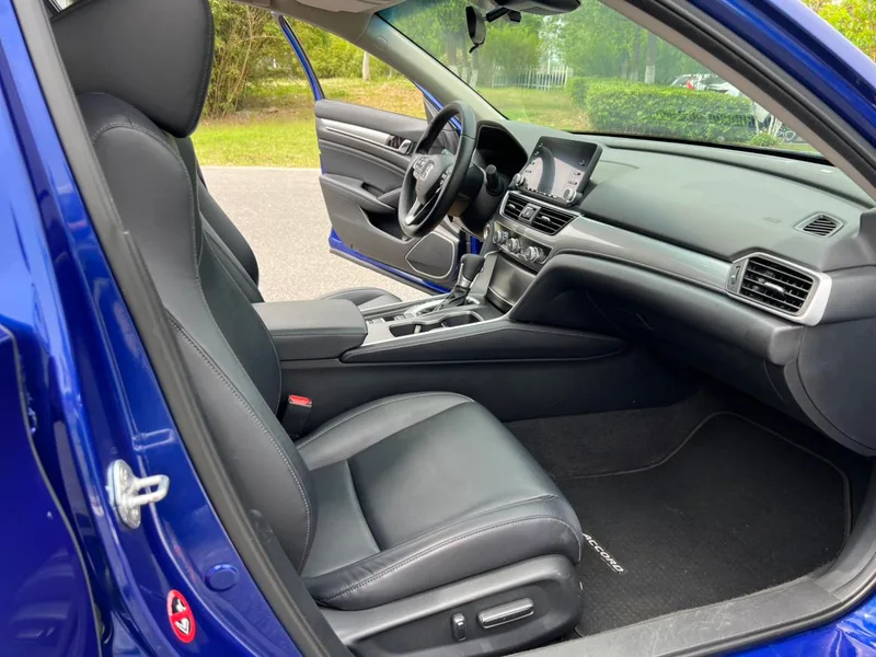 Honda Accord 2018 260TURBO Роскошная версия Страна VI интерьер фото 12