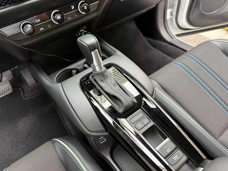 Honda HR-V 2023 240TURBO CVT Edición Jinxiang interior foto 10