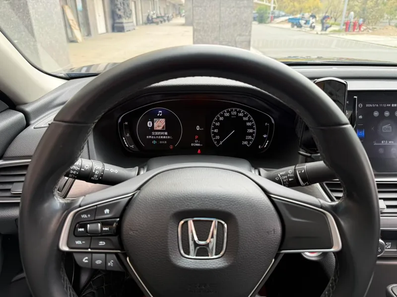 Honda Accord 2022 260TURBO Version de luxe intérieur photo 14 Honda Accord 2022 260TURBO Version de luxe intérieur photo 14