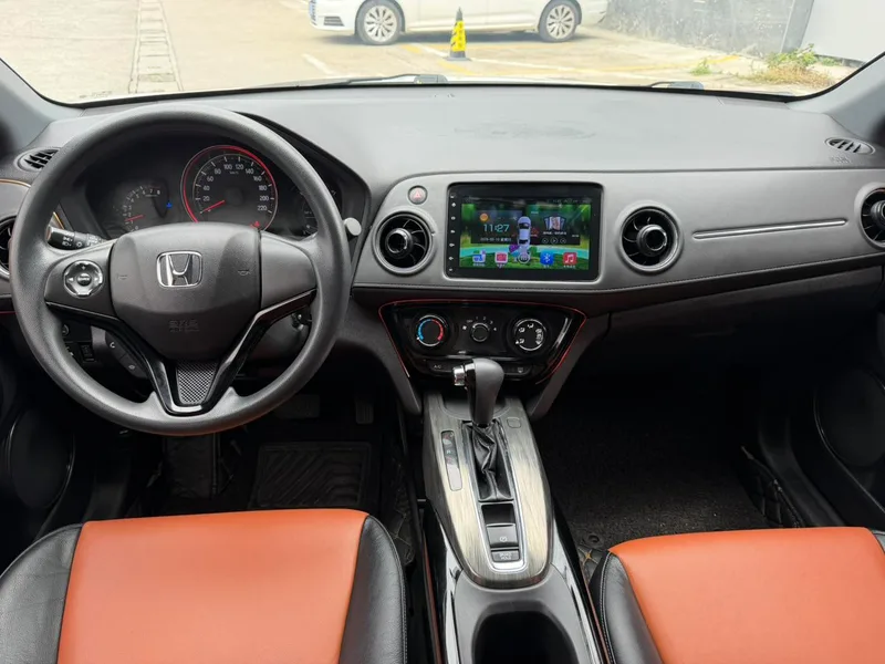 Honda XR-V 2017 1.5L LXi CVT Classic Edition interior photo 6 Honda XR-V 2017 1.5L LXi CVT Classic Edition interior photo 6