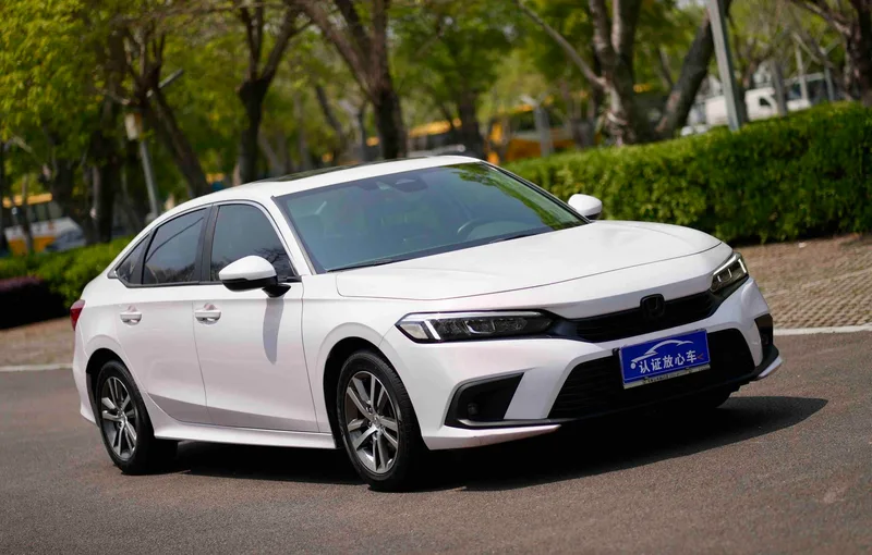Honda Civic 2022 240TURBO CVT Версия экстерьер фото 3