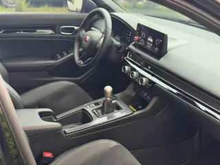 Honda Civic 2023 HATCHBACK 240TURBO Manual Extreme version interior photo 17 Honda Civic 2023 HATCHBACK 240TURBO Manual Extreme version interior photo 17