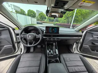 Honda CR-V 2023 240TURBO CVT Two-wheel-drive smart collar 5 Seat plate exterior photo 8 Honda CR-V 2023 240TURBO CVT Two-wheel-drive smart collar 5 Seat plate exterior photo 8
