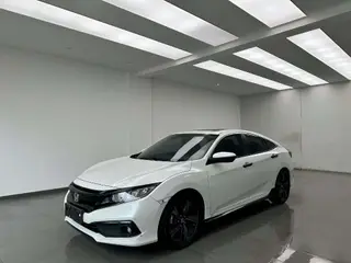 Honda Civic 2019 220TURBO CVT Горячая версия Страна VI