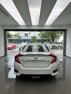 Honda Civic 2019 220TURBO CVT Combustion version Country VI interior photo 8