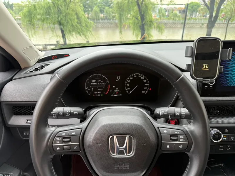 Honda CR-V 2024 240TURBO CVT Two-wheel drive Shang 5 Seat plate interior photo 14 Honda CR-V 2024 240TURBO CVT Two-wheel drive Shang 5 Seat plate interior photo 14