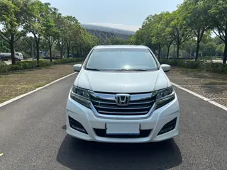 Honda Elysion 2016 2.4L Edición de moda exterior foto 2 Honda Elysion 2016 2.4L Edición de moda exterior foto 2