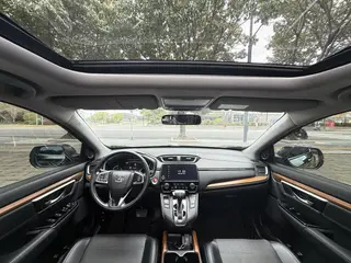 Honda CR-V 2019 240TURBO CVT Two-Drive Fashion Edition China V interior photo 7