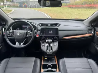 Honda CR-V 2021 240TURBO CVT Two-Drive Fashion Edition interior photo 15 Honda CR-V 2021 240TURBO CVT Two-Drive Fashion Edition interior photo 15