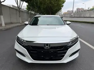 Honda Accord 2018 260TURBO Version de luxe État VI extérieur photo 2