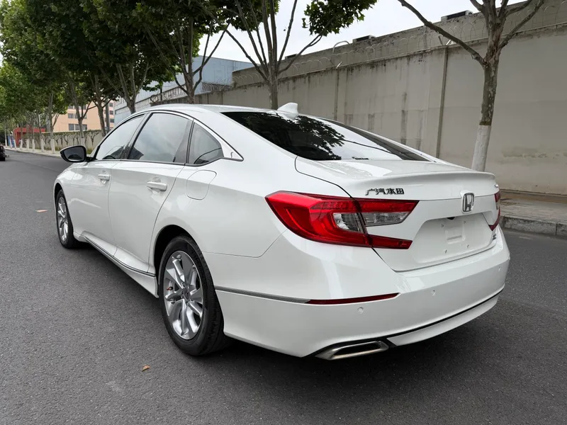 Honda Accord 2018 260TURBO Version de luxe État VI extérieur photo 6