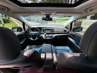 Honda Elysion 2016 2.4L Edición Suprema interior foto 12