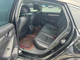 Honda Accord 2022 260TURBO Luxury Edition exterior photo 4