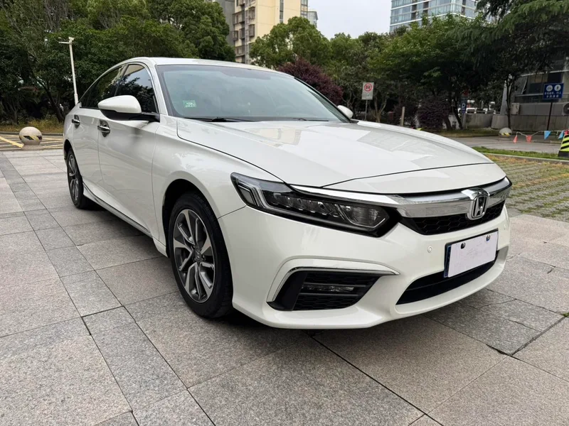 Honda Inspire 2019 260TURBO Fine Edition Country VI exterior photo 3 Honda Inspire 2019 260TURBO Fine Edition Country VI exterior photo 3