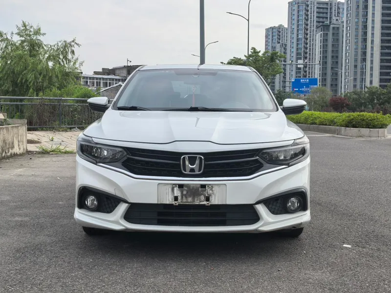 Honda Envix 2019 180Turbo CVT Enjoyment Edition Country VI exterior photo 2
