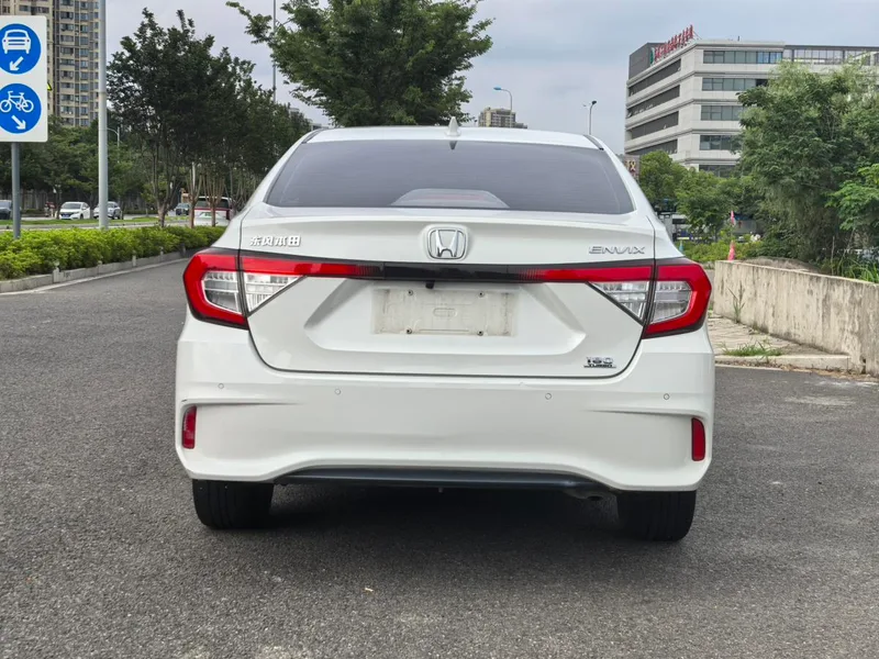 Honda Envix 2019 180Turbo CVT Enjoyment Edition Country VI exterior photo 5