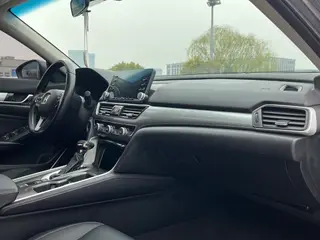 Honda Accord 2018 260TURBO Version de luxe Pays V intérieur photo 17