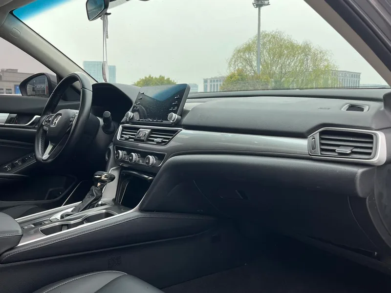 Honda Accord 2018 260TURBO Version de luxe Pays V intérieur photo 17