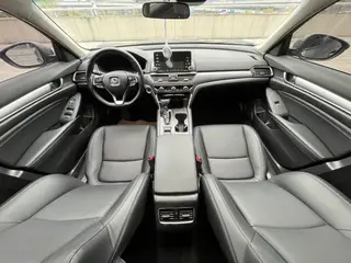 Honda Accord 2018 260TURBO Version de luxe Pays V intérieur photo 20