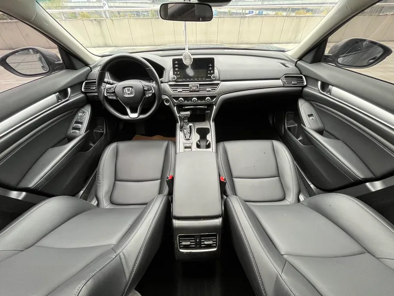 Honda Accord 2018 260TURBO Version de luxe Pays V intérieur photo 20