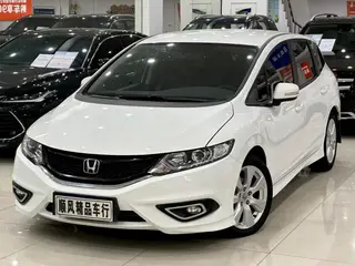 Honda Jade 2014 1.8L Auto Comfort Elite Edition 5 seat exterior photo 4 Honda Jade 2014 1.8L Auto Comfort Elite Edition 5 seat exterior photo 4