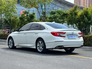 Honda Accord 2018 260TURBO Edición de lujo País VI exterior foto 6 Honda Accord 2018 260TURBO Edición de lujo País VI exterior foto 6