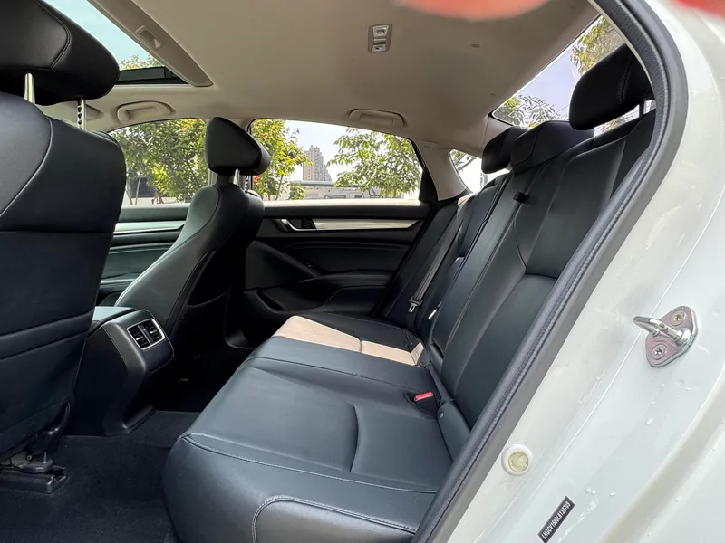 Honda Accord 2018 260TURBO Edición de lujo País VI exterior foto 10 Honda Accord 2018 260TURBO Edición de lujo País VI exterior foto 10
