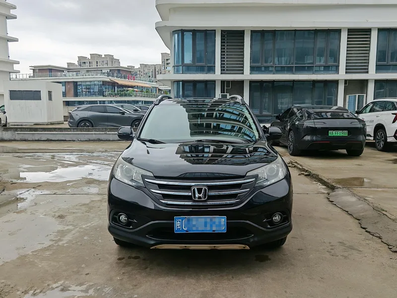 Honda CR-V 2013 2.4L Four-wheel drive deluxe edition exterior photo 2