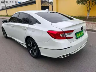 Honda Accord 2018 260TURBO Version d'élite État VI extérieur photo 7 Honda Accord 2018 260TURBO Version d'élite État VI extérieur photo 7