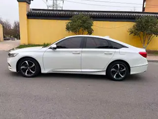 Honda Accord 2018 260TURBO Version d'élite État VI extérieur photo 8 Honda Accord 2018 260TURBO Version d'élite État VI extérieur photo 8