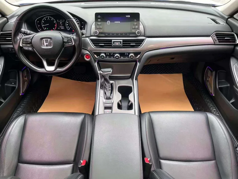 Honda Accord 2018 260TURBO Version d'élite État VI intérieur photo 11 Honda Accord 2018 260TURBO Version d'élite État VI intérieur photo 11