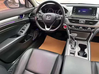 Honda Accord 2018 260TURBO Version d'élite État VI intérieur photo 12 Honda Accord 2018 260TURBO Version d'élite État VI intérieur photo 12
