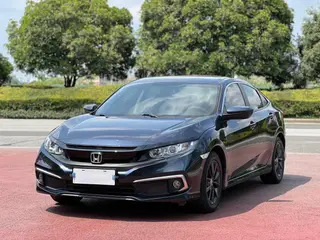 Honda Civic 2019 220TURBO CVT Version dynamique État VI