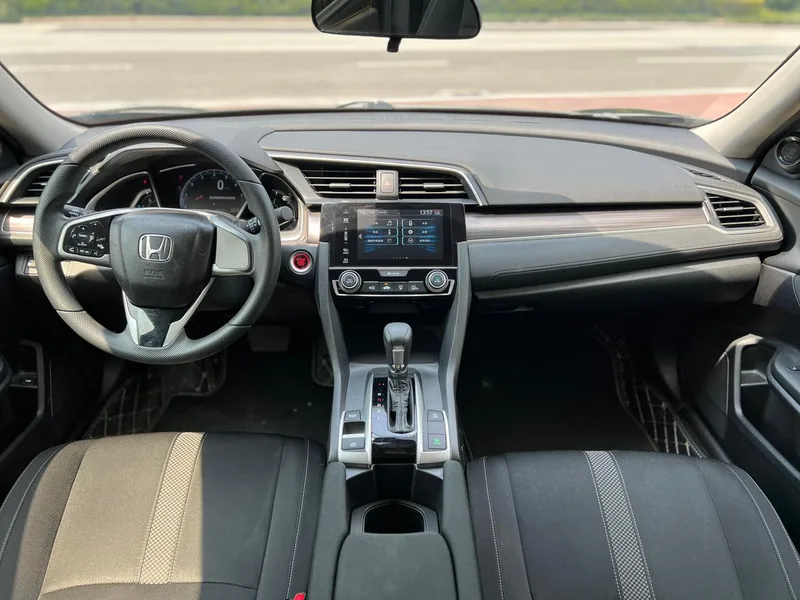 Honda Civic 2019 220TURBO CVT Dynamic Edition Country VI interior photo 12