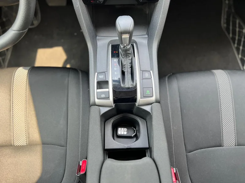 Honda Civic 2019 220TURBO CVT Dynamic Edition Country VI interior photo 16