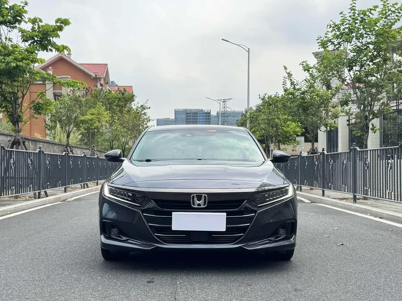 Honda Accord 2022 260TURBO Волшебная ночь Премиум-версия экстерьер фото 2