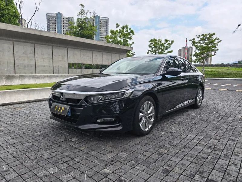 Honda Accord 2018 260TURBO Elite Edition Country VI exterior photo 1 Honda Accord 2018 260TURBO Elite Edition Country VI exterior photo 1