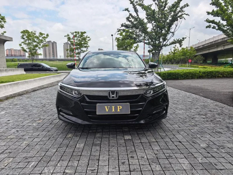Honda Accord 2018 260TURBO Elite Edition Country VI exterior photo 2 Honda Accord 2018 260TURBO Elite Edition Country VI exterior photo 2