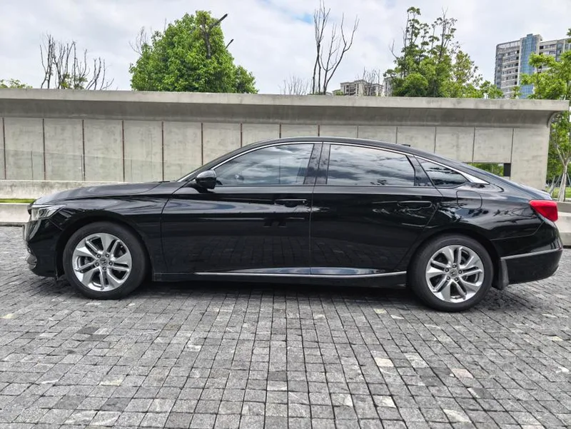 Honda Accord 2018 260TURBO Elite Edition Country VI interior photo 10 Honda Accord 2018 260TURBO Elite Edition Country VI interior photo 10