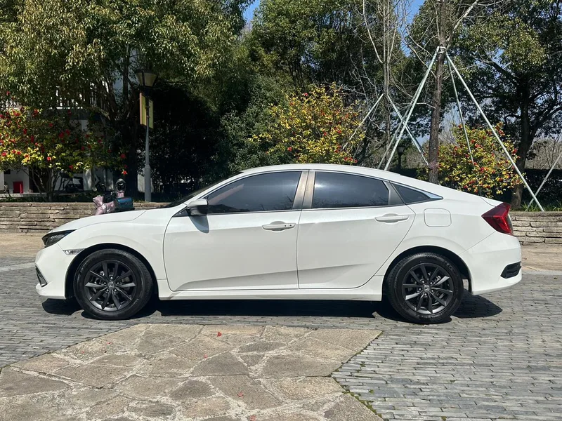 Honda Civic 2019 180TURBO CVT Shang Qing Edition Country VI exterior photo 3 Honda Civic 2019 180TURBO CVT Shang Qing Edition Country VI exterior photo 3