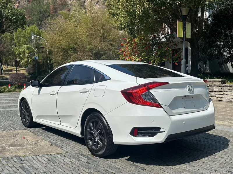 Honda Civic 2019 180TURBO CVT Shang Qing Edition Country VI exterior photo 4 Honda Civic 2019 180TURBO CVT Shang Qing Edition Country VI exterior photo 4