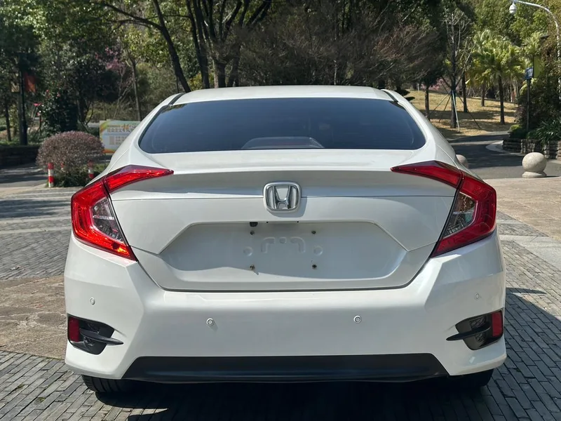 Honda Civic 2019 180TURBO CVT Shang Qing Edition Country VI exterior photo 5 Honda Civic 2019 180TURBO CVT Shang Qing Edition Country VI exterior photo 5