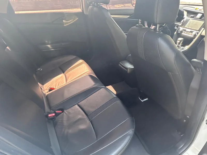 Honda Civic 2019 180TURBO CVT Shang Qing Edition Country VI interior photo 15 Honda Civic 2019 180TURBO CVT Shang Qing Edition Country VI interior photo 15