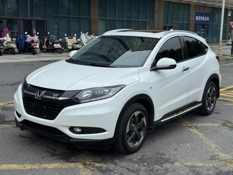 Honda Vezel 2017 1.8L CVT Two-wheel drive elite model exterior photo 1 Honda Vezel 2017 1.8L CVT Two-wheel drive elite model exterior photo 1