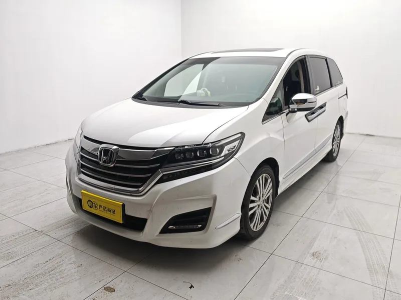 Honda Elysion 2016 2.4L Edición de lujo exterior foto 1 Honda Elysion 2016 2.4L Edición de lujo exterior foto 1