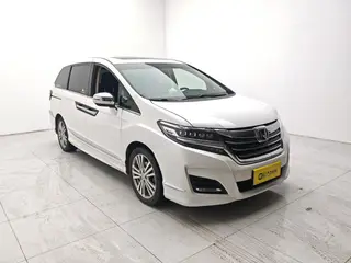 Honda Elysion 2016 2.4L Edición de lujo exterior foto 3 Honda Elysion 2016 2.4L Edición de lujo exterior foto 3